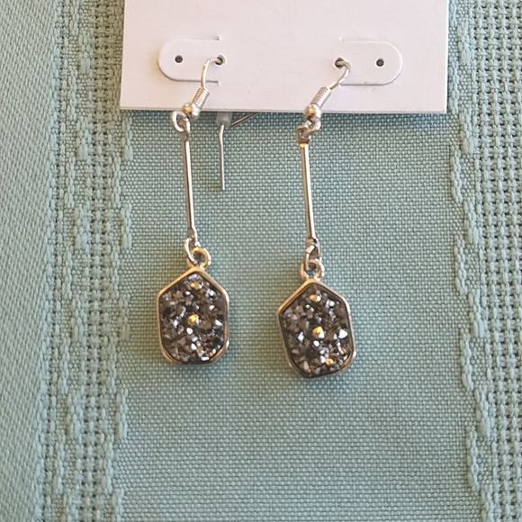 Ricki's Gray Druzy Necklace and Earring set NWT - Picture 4 of 5